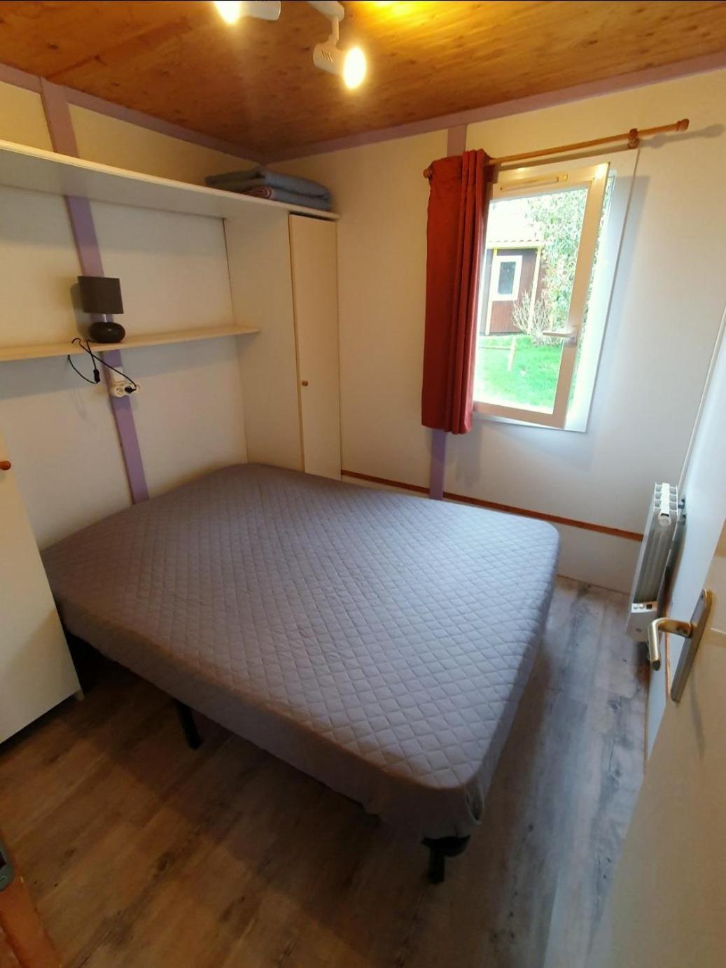 Les Chalets Du Quignon Autry-le-Chatel Exterior foto